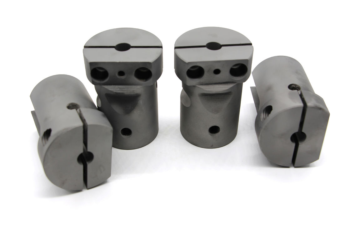 硬合金パンチホルダー 高耐磨性 衝撃耐性 固定器具の硬さ 冷却 電子部品のパンチングと自動車部品の加工