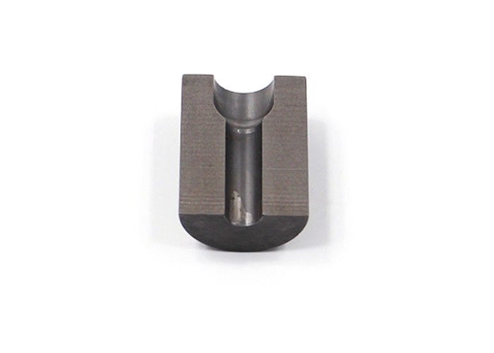 タングメン・カービッド 冷熱型 耐熱性 金属の固定軸の部品に耐える 交換可能なセグメントモジュールを形成する 低保守コスト 耐磨性