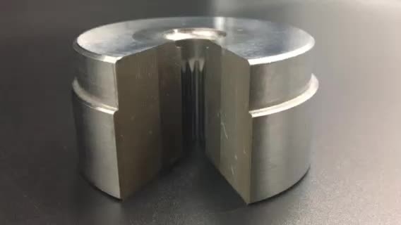 超硬金型：産業用途向け精密エンジニアリング 高性能工具ソリューション 耐摩耗性に優れています